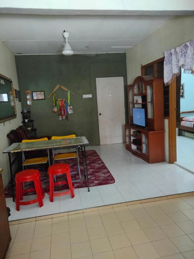 Singgahan Keluarga Jitu จิตรา ภายนอก รูปภาพ