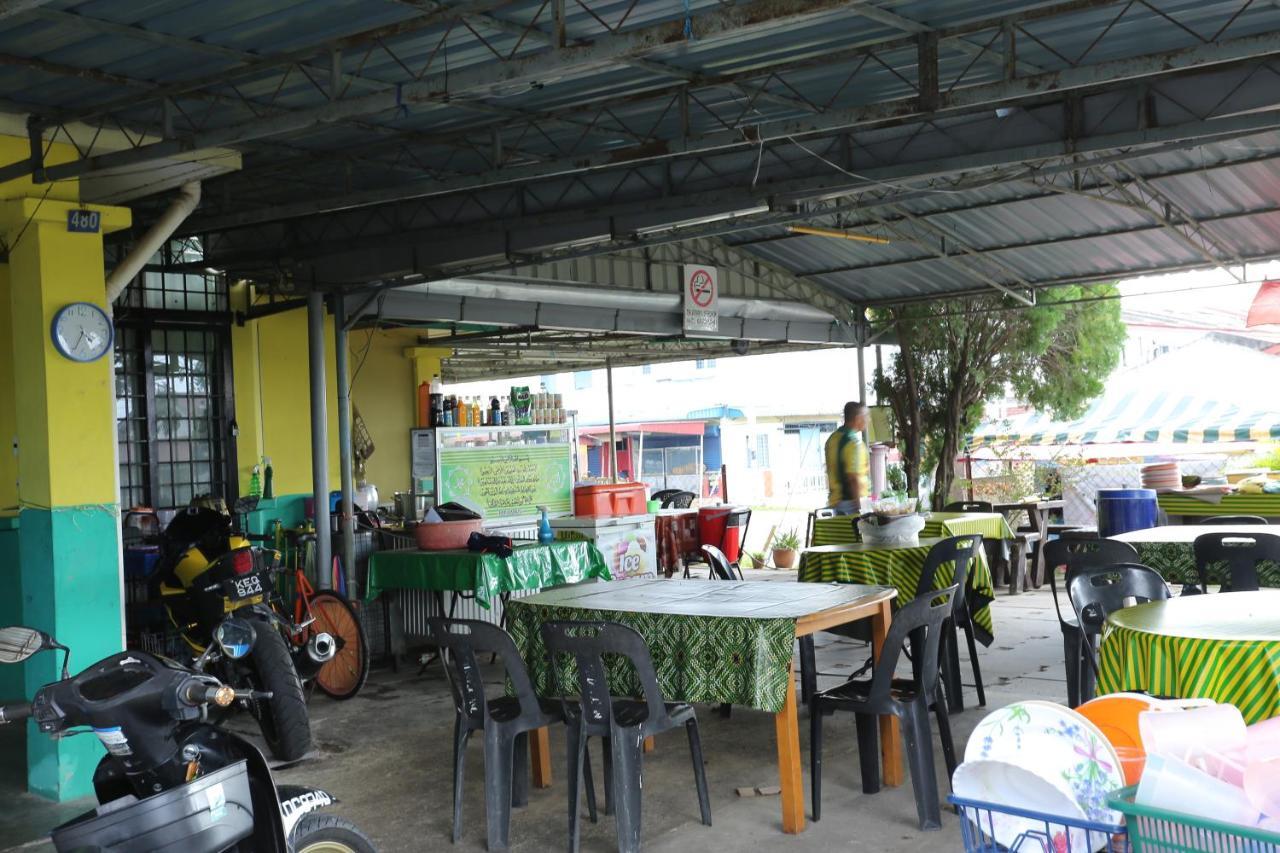 Singgahan Keluarga Jitu จิตรา ภายนอก รูปภาพ